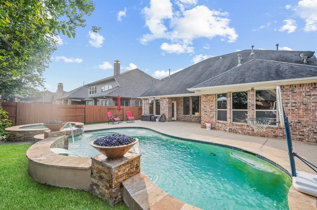 4726 Ashley Hope Drive, Katy, Texas image 7