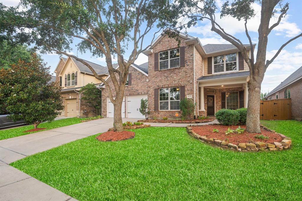 4726 Ashley Hope Drive, Katy, Texas image 2