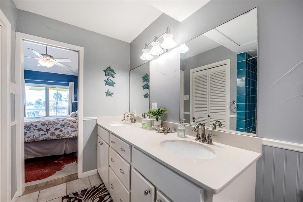 103 Jean Lafitte Cove, Galveston, Texas image 16