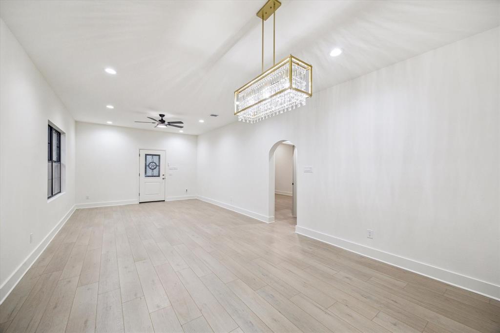 228 Lenox Street, Houston, Texas image 4