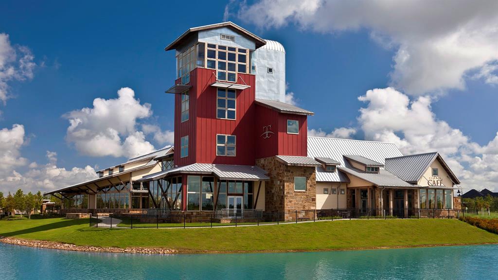 4222 Maple Glen Drive, Fulshear, Texas image 8