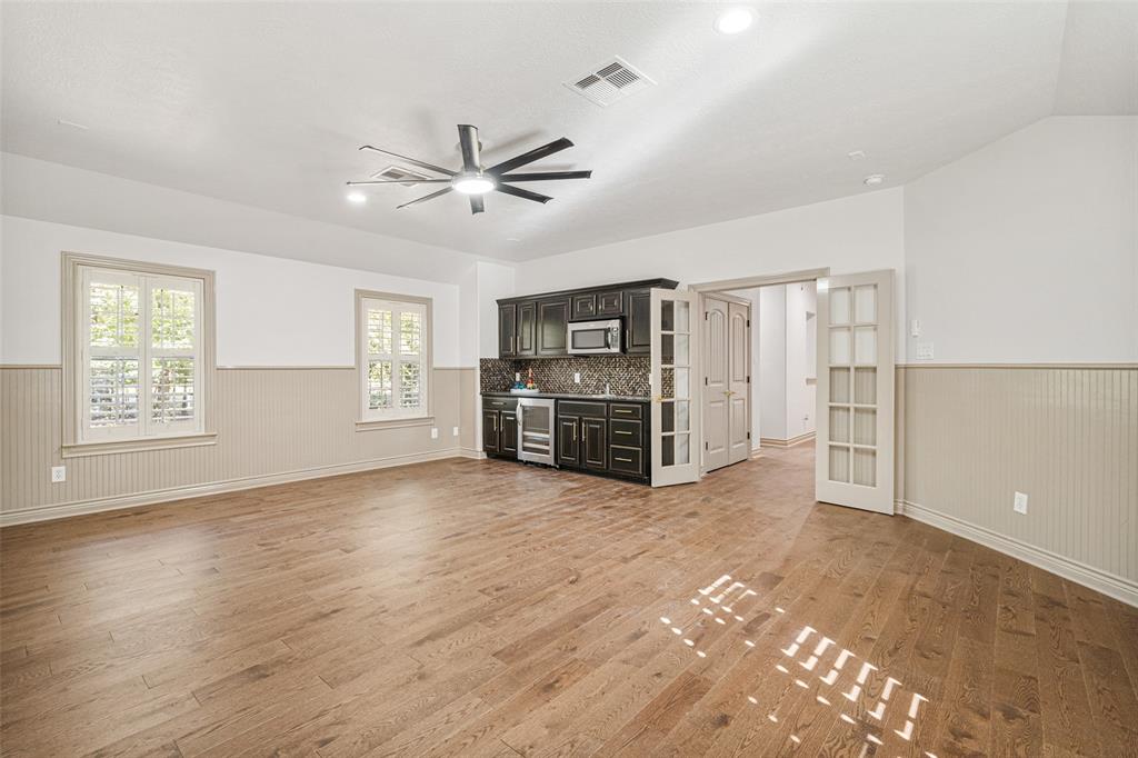 10332 Hunter Creek Lane, Conroe, Texas image 15