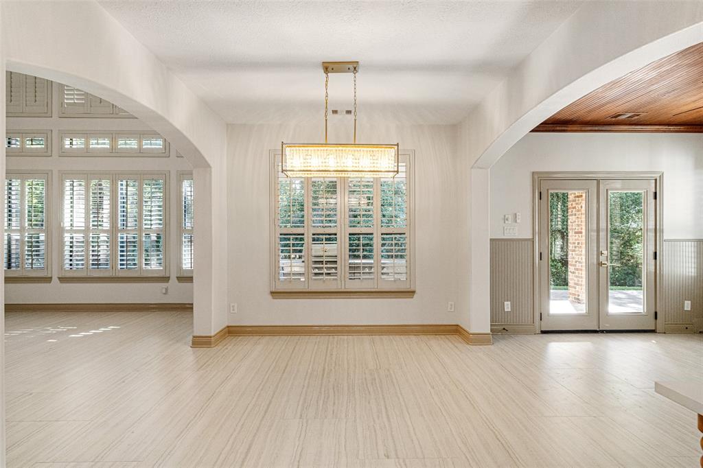 10332 Hunter Creek Lane