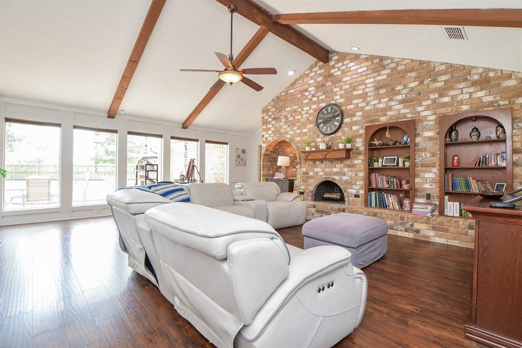 112 Saint Cloud Drive, Friendswood, Texas image 21