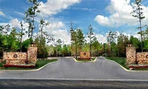 Photo of 15 Sandstone Lane, Huntsville, TX 77340 (MLS # 20930662)