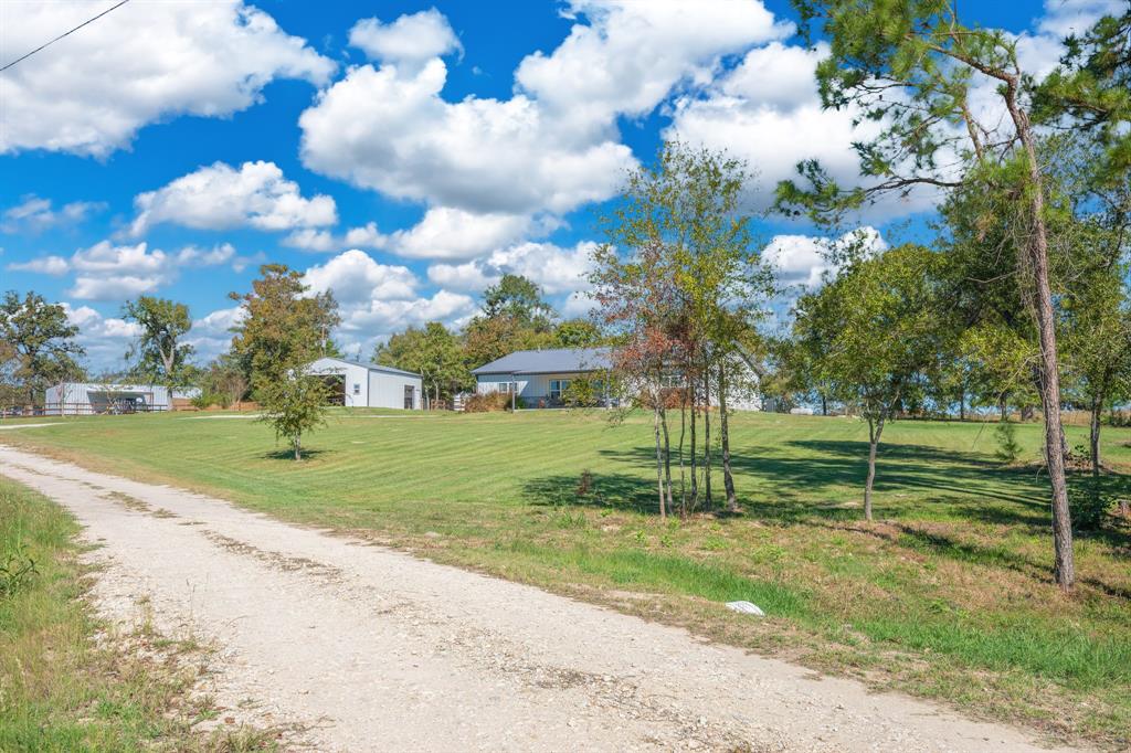 6442 Oakhill Lane Ln, Richards, Texas image 3