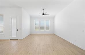3004 Gleason Terrace Lane, Texas City, Texas image 13