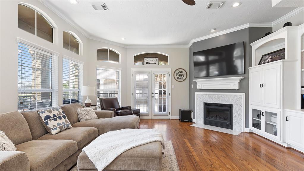 18725 Egret Oaks Lane, Webster, Texas image 4