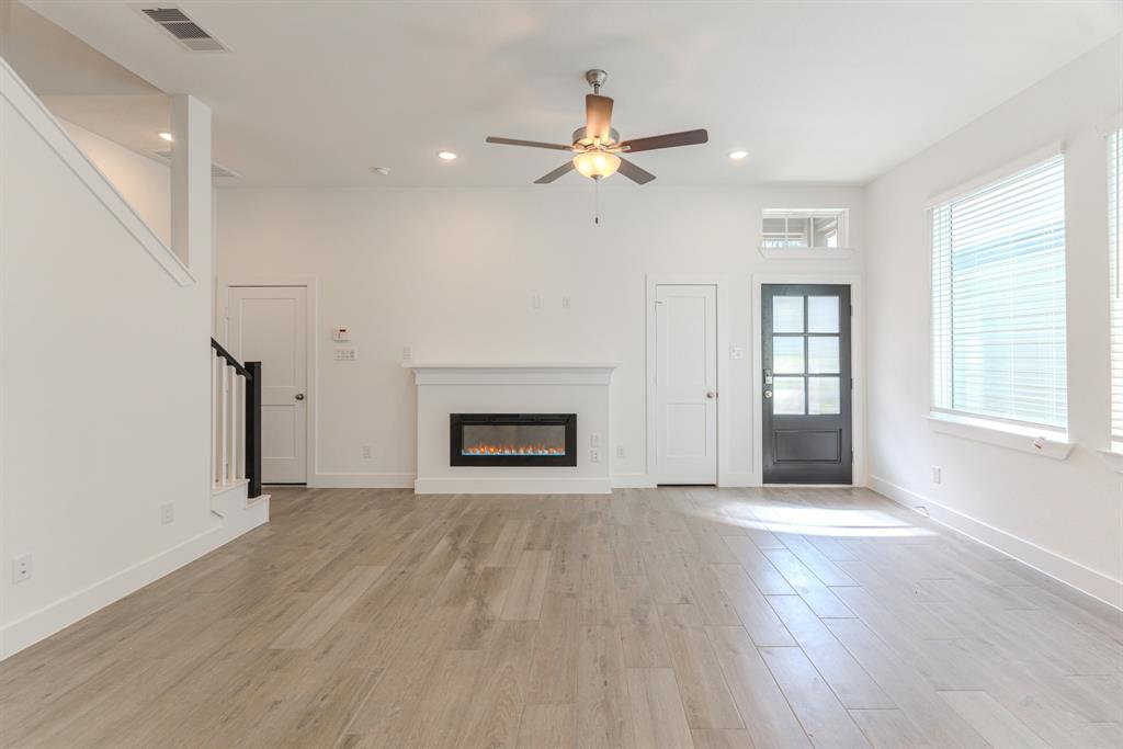 568 Red Cascade Trail
