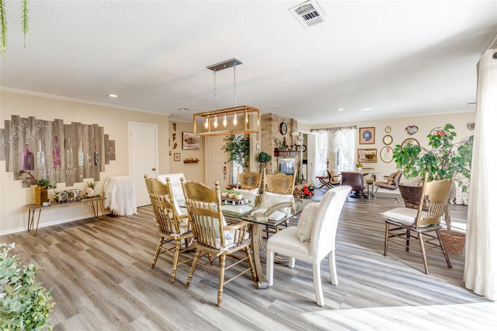 138 Old Bridge Lake, Houston, Texas image 11