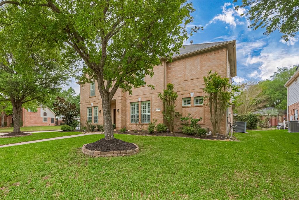 1218 Ventura Canyon Drive, Katy, Texas image 3