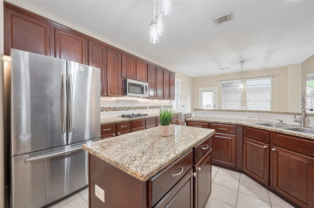 1218 Ventura Canyon Drive, Katy, Texas image 18