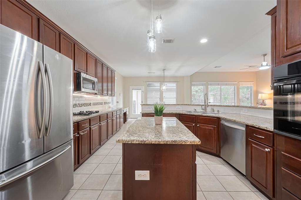 1218 Ventura Canyon Drive, Katy, Texas image 16