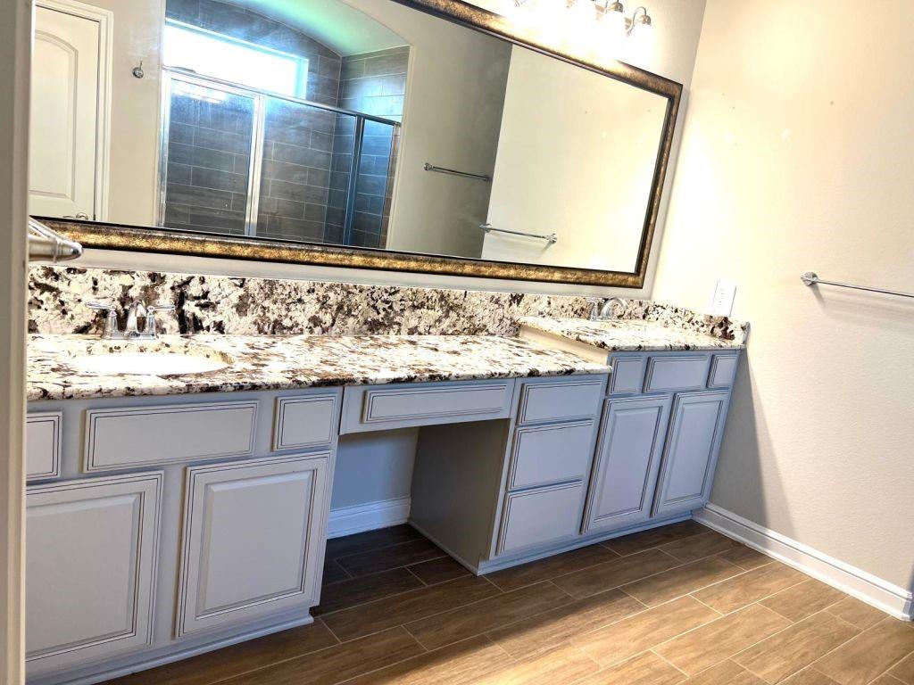 4923 Lacebark Pine Trail, Rosenberg, Texas image 9