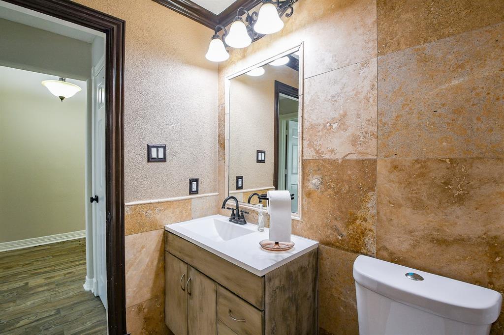 3006 Candle Hill Drive, Spring, Texas image 24