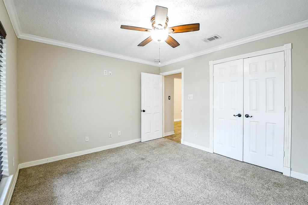 3006 Candle Hill Drive, Spring, Texas image 27