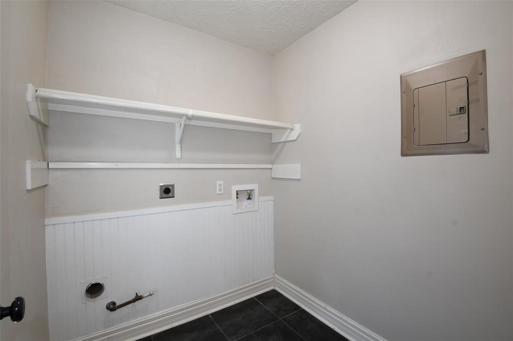 3006 Candle Hill Drive, Spring, Texas image 19