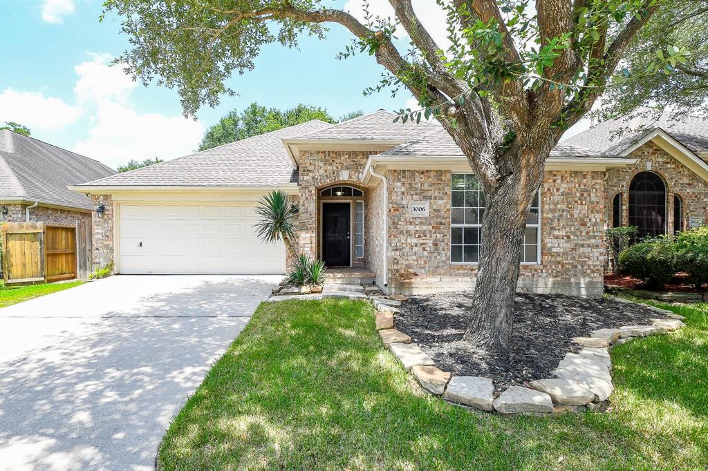 3006 Candle Hill Drive, Spring, Texas image 1