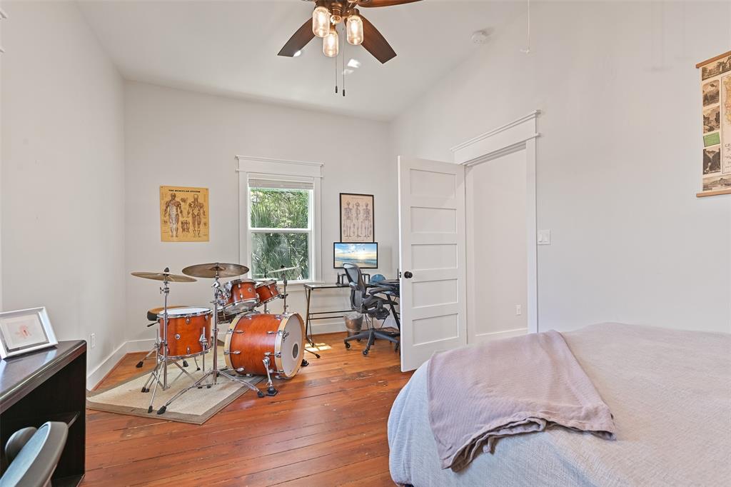 1212 Avenue L, Galveston, Texas image 22