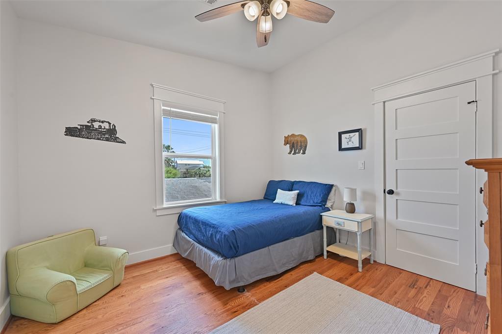 1212 Avenue L, Galveston, Texas image 23