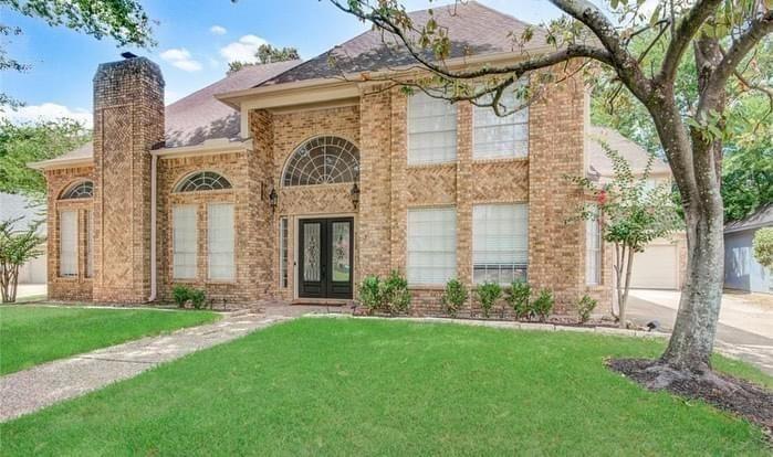 3434 Amber Forest Drive, Houston, Texas image 1