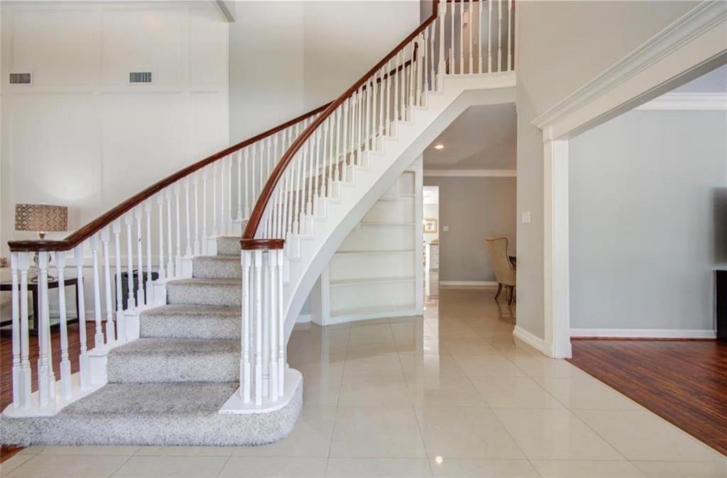 3434 Amber Forest Drive, Houston, Texas image 6