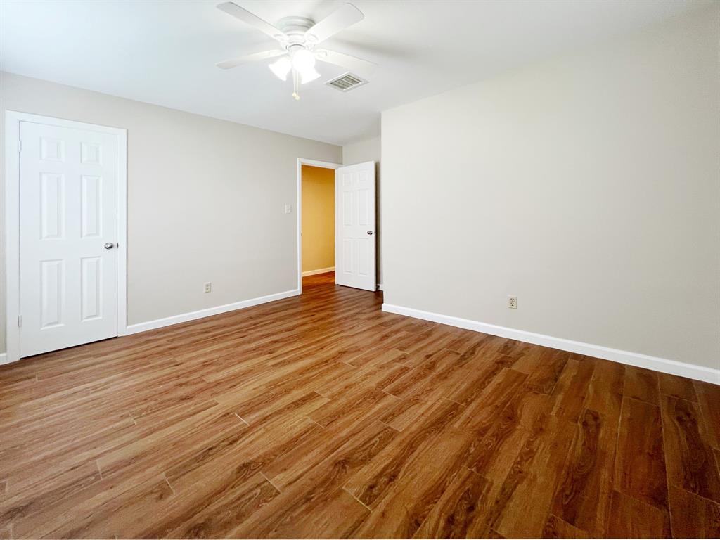 4616 Birch Street, Bellaire, Texas image 16