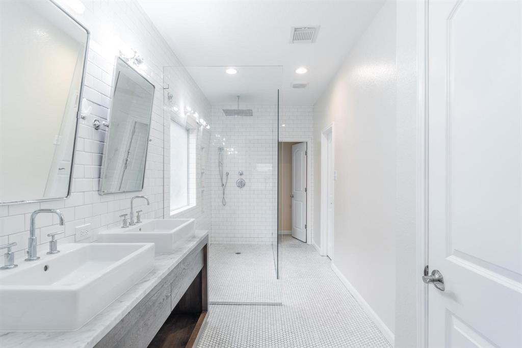 4704 High Creek Court