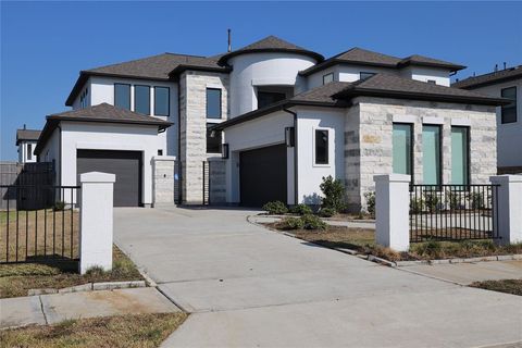 A home in Missouri City