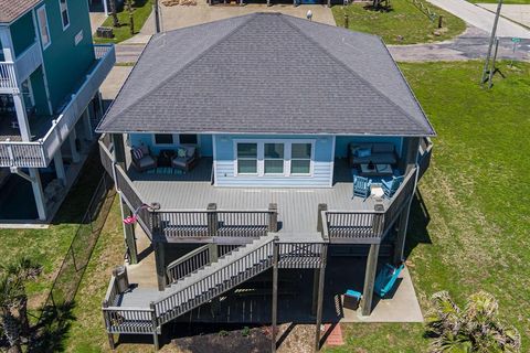 A home in Crystal Beach