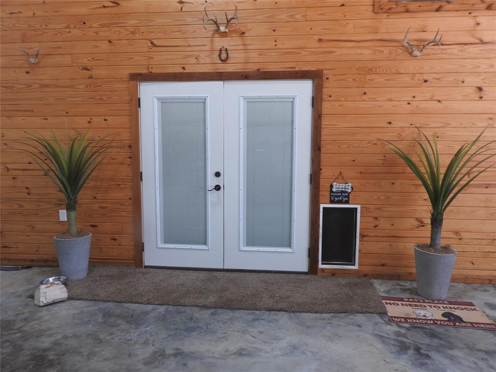 45 W Sierra Road, Coldspring, Texas image 1