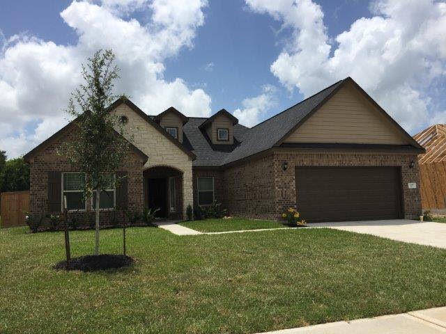 227 Pecan, Brazoria, Texas image 1