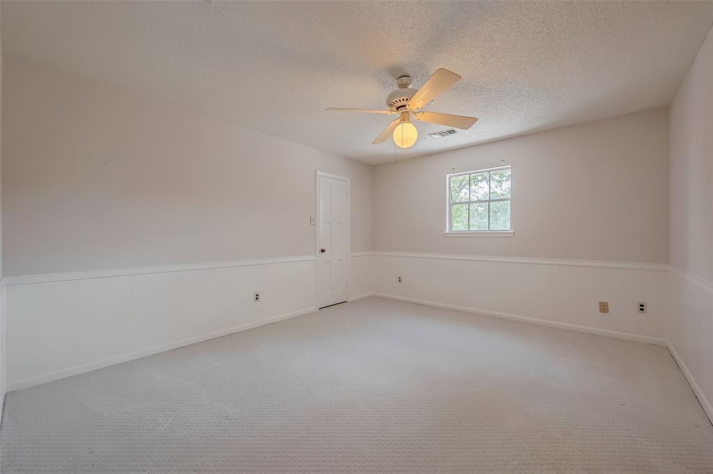3827 Kiamesha Drive, Missouri City, Texas image 30