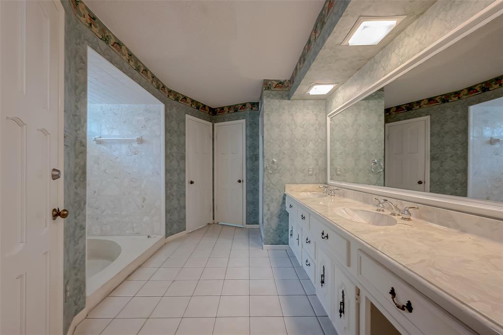 3827 Kiamesha Drive, Missouri City, Texas image 43