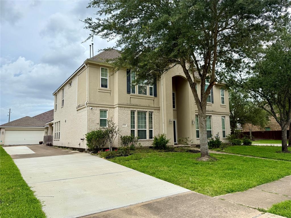 12501 PEPPER CREEK LN