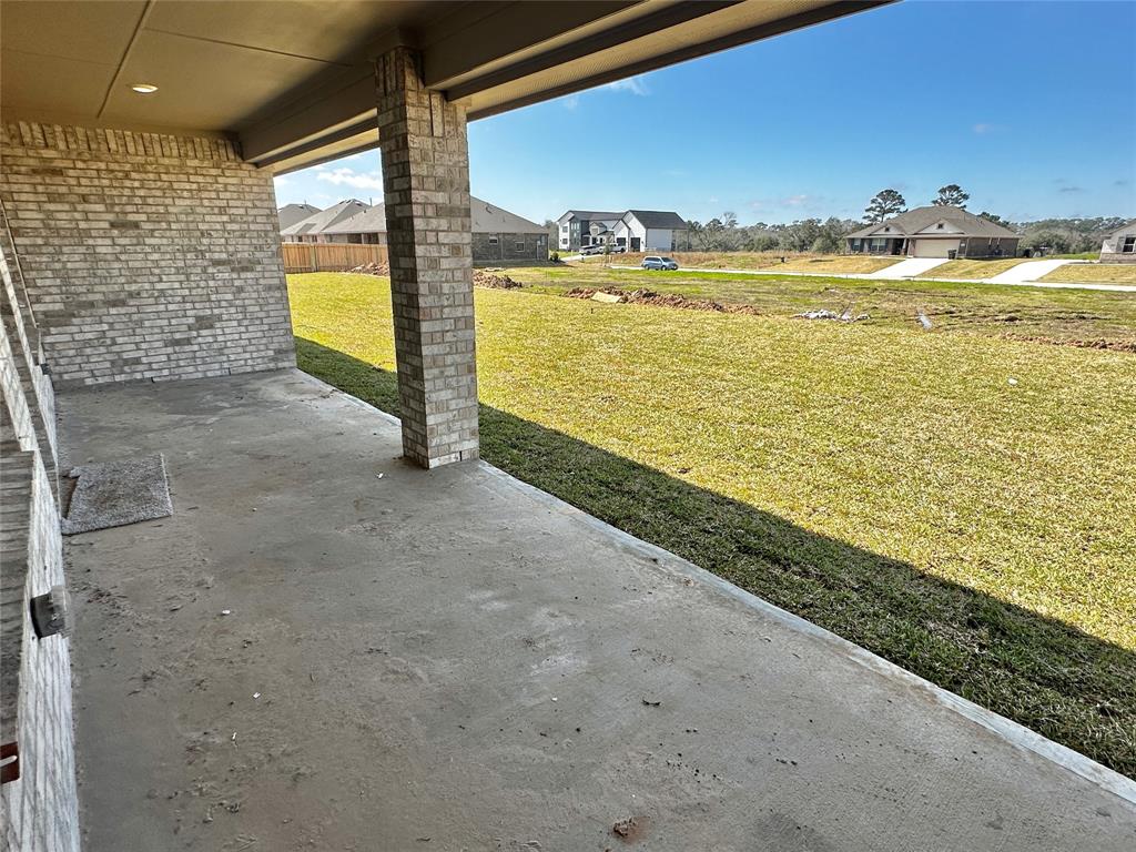 4210 Leslies Way Way, Dickinson, Texas image 22