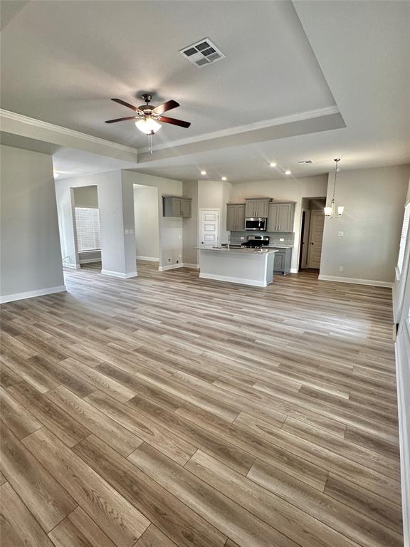 4210 Leslies Way Way, Dickinson, Texas image 11