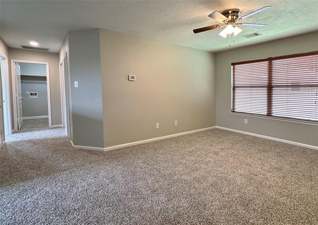 3155 Aspen Fair Trail, Spring, Texas image 8