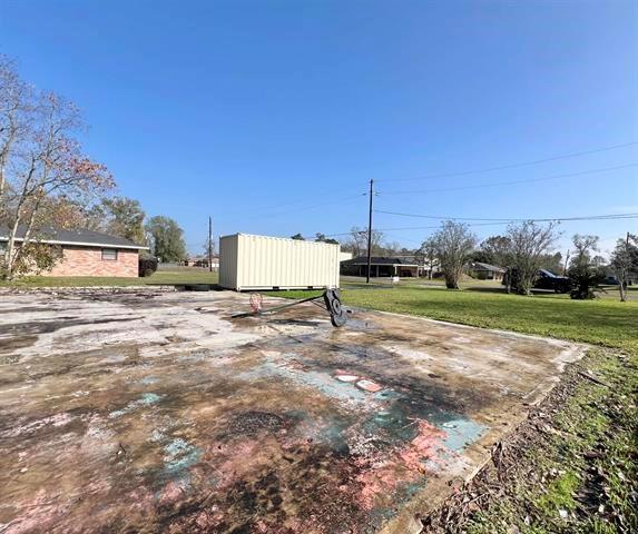 320 Hebert Street, Vidor, Texas image 4