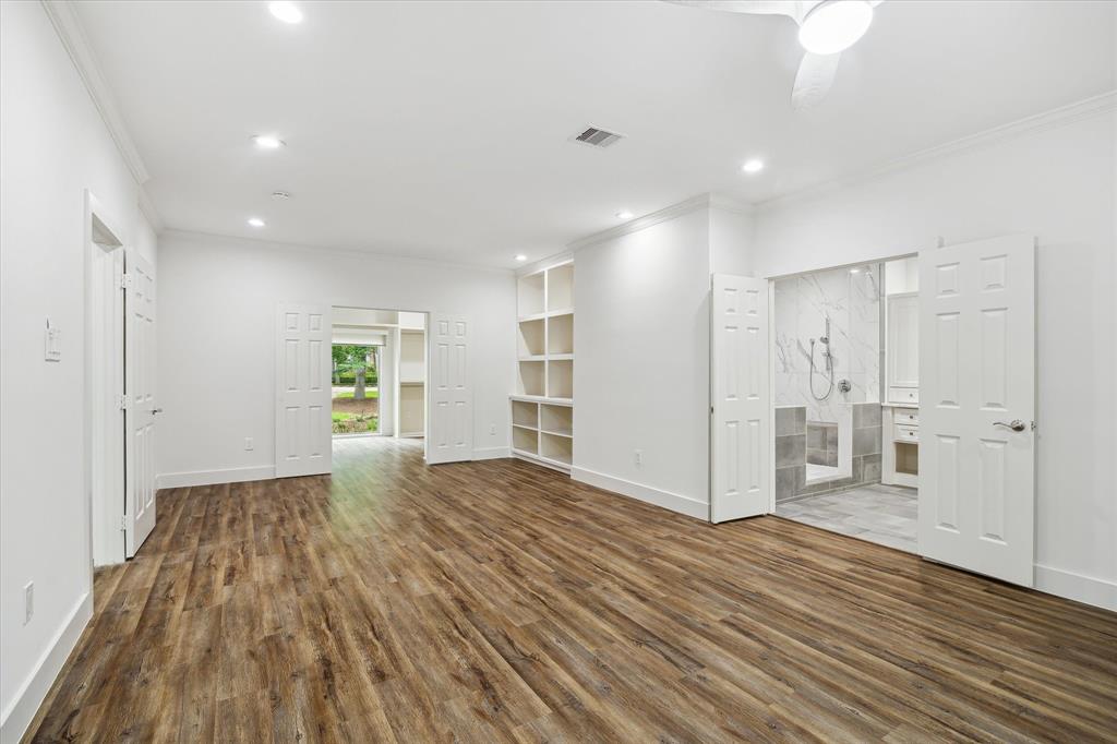 2819 W Wildwind Circle, The Woodlands, Texas image 20