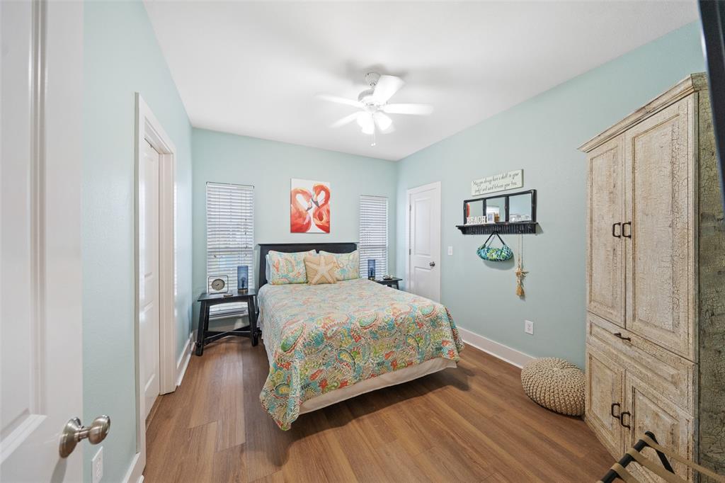859 Main Street, Crystal Beach, Texas image 20