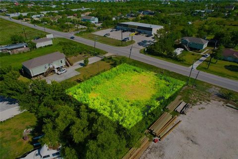 Vacant Land For Sale - 2430 E Fm 517<br/> San Leon, TX 77539