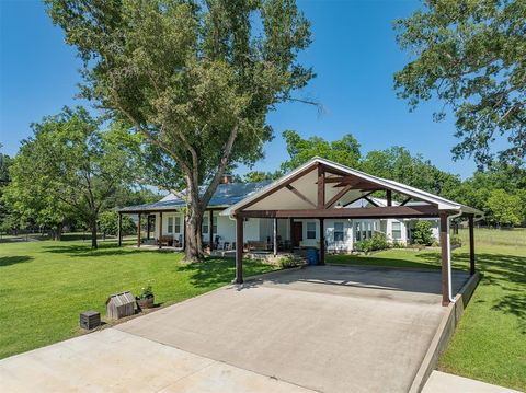 A home in Larue