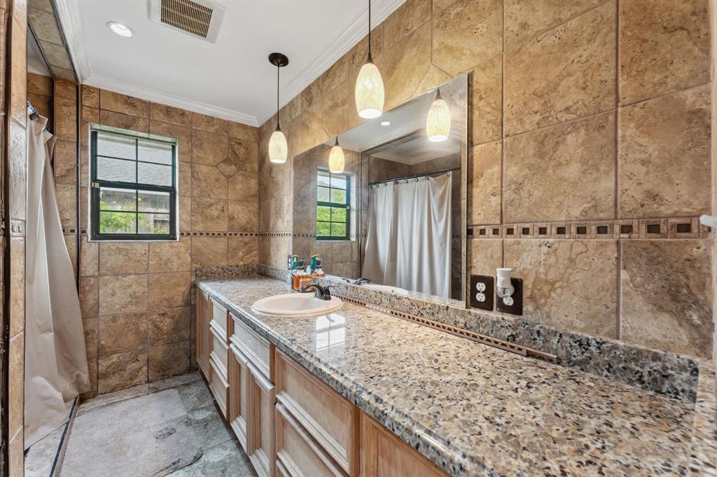 14022 Greenville Street, Houston, Texas image 23