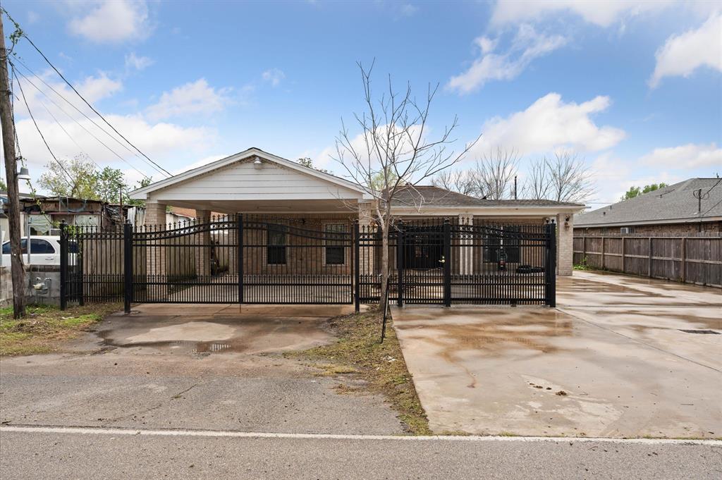 14022 Greenville Street, Houston, Texas image 2