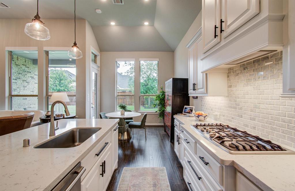 7118 Pondhawk Drive, Katy, Texas image 17