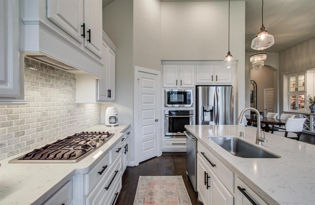 7118 Pondhawk Drive, Katy, Texas image 15