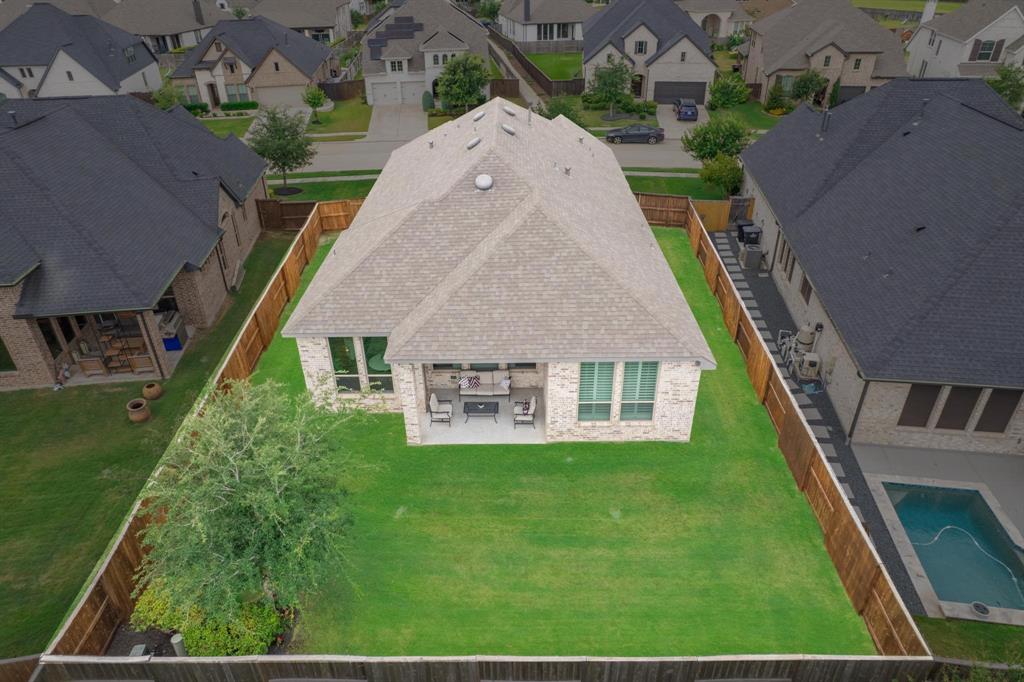 7118 Pondhawk Drive, Katy, Texas image 2