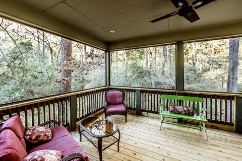 Single Family Residence in Huntsville TX 39 Forest Drive 9.jpg