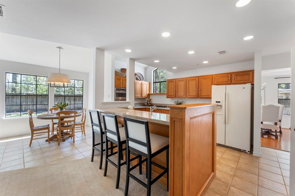 27 Sky Terrace Place, The Woodlands, Texas image 7